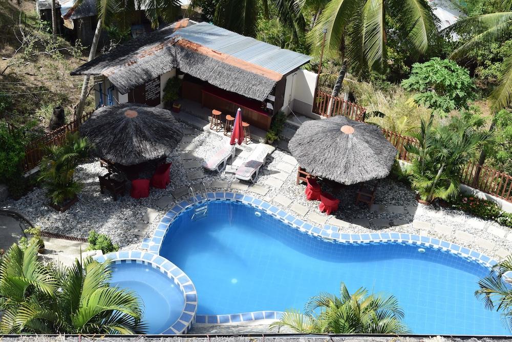 Tribal Hills Mountain Resort Puerto Galera Exterior foto